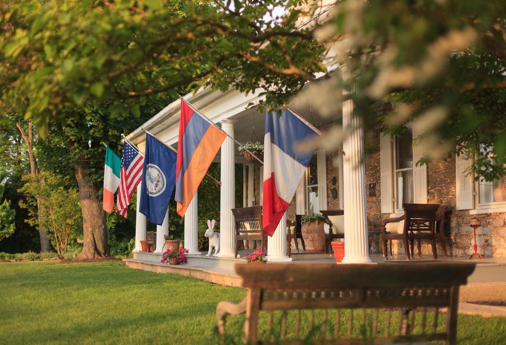 L'Auberge Provencale Inn & Restaurant Boyce Luaran gambar