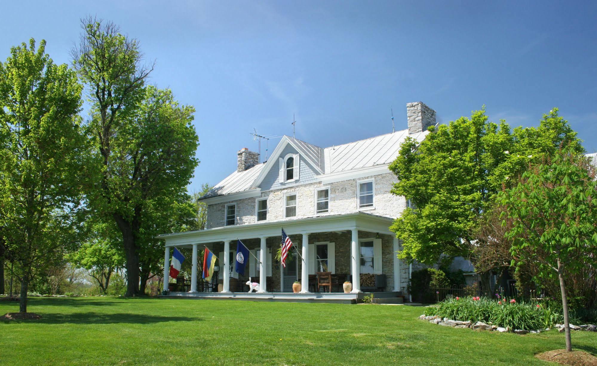 L'Auberge Provencale Inn & Restaurant Boyce Luaran gambar